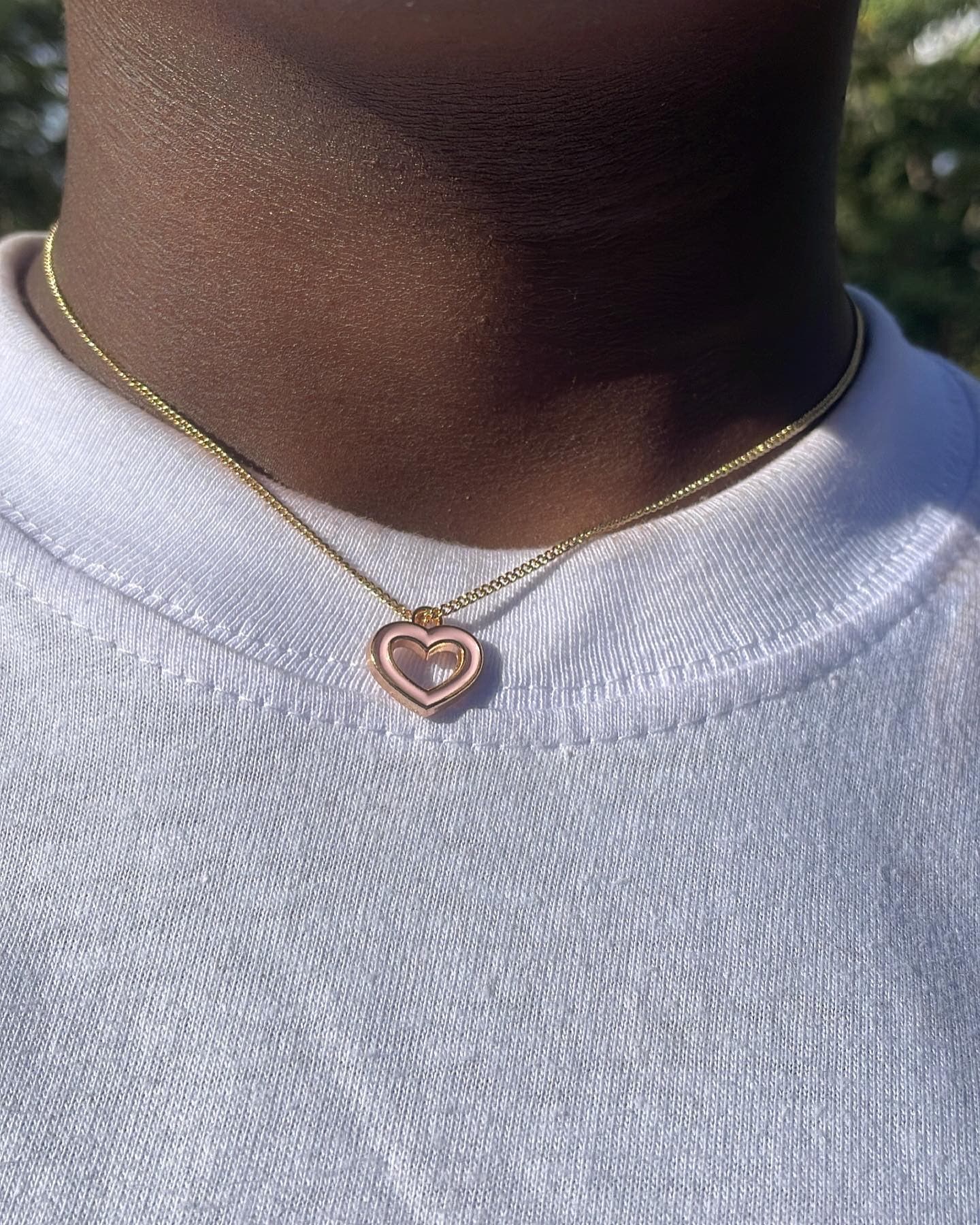 Pink Pendo pendant chain