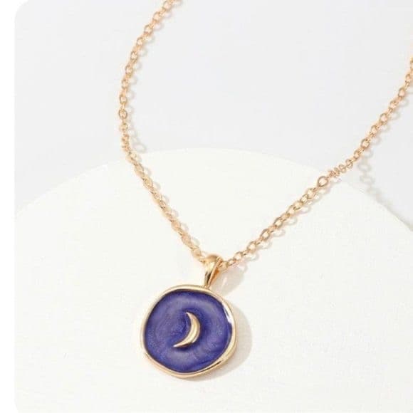 Purple galaxy pendant chain